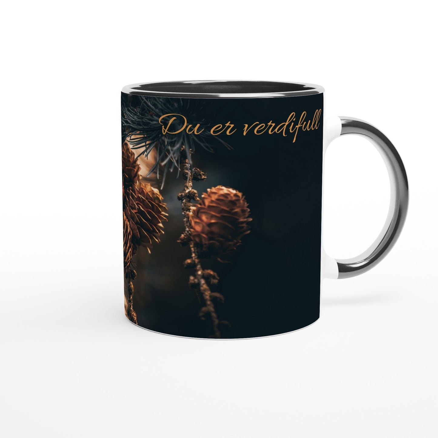 Krus med sort innside og hank og motiv "Wonders" + tekst "Du er verdifull"